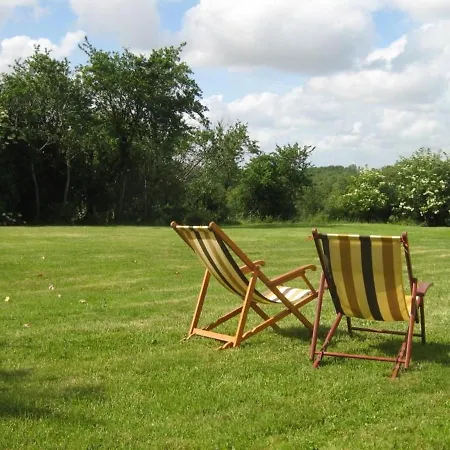 Nyaraló Authentique Avec Piscine, Proche Nature Et Activites, Renove Et Confortable, Jusqu'a 6 Pers. - Fr-1-426-96 *