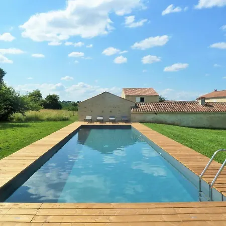 Authentique Avec Piscine, Proche Nature Et Activites, Renove Et Confortable, Jusqu'a 6 Pers. - Fr-1-426-96