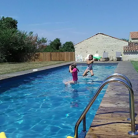 Authentique Avec Piscine, Proche Nature Et Activites, Renove Et Confortable, Jusqu'a 6 Pers. - Fr-1-426-96 펜션 퐁테네이르콩트