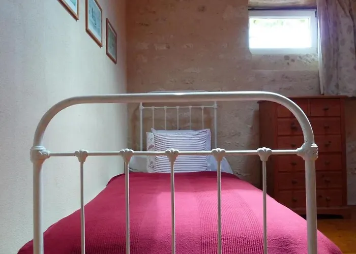 Authentique Avec Piscine, Proche Nature Et Activites, Renove Et Confortable, Jusqu'a 6 Pers. - Fr-1-426-96 בית נופש פונטנה-לה-קומט