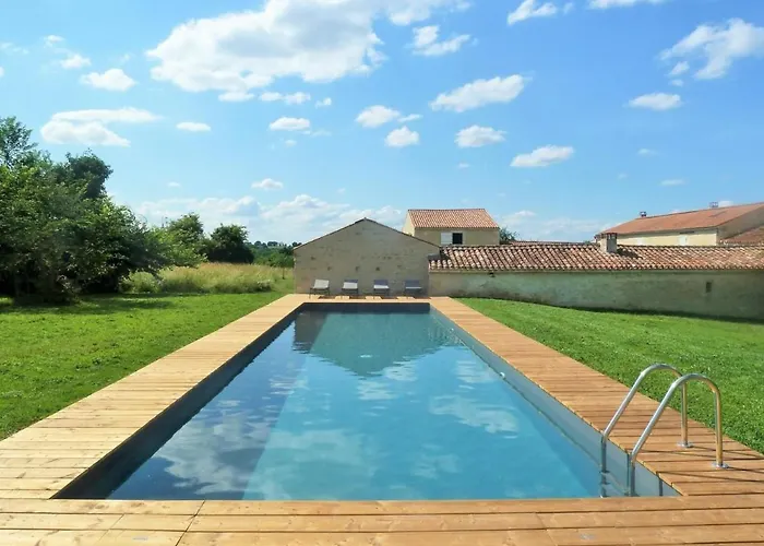 Authentique Avec Piscine, Proche Nature Et Activites, Renove Et Confortable, Jusqu'a 6 Pers. - Fr-1-426-96