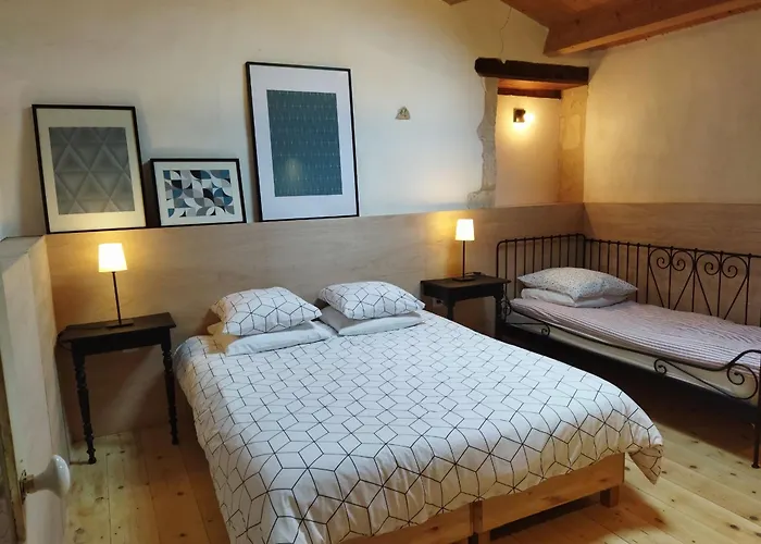 Authentique Avec Piscine, Proche Nature Et Activites, Renove Et Confortable, Jusqu'a 6 Pers. - Fr-1-426-96 בית נופש פונטנה-לה-קומט